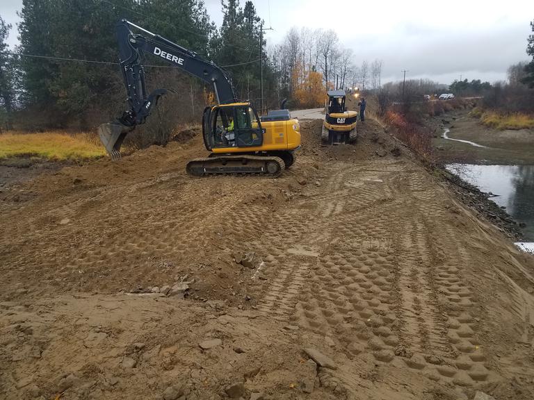 Davis Slough Culvert Installation 10-31-18-2.jpg